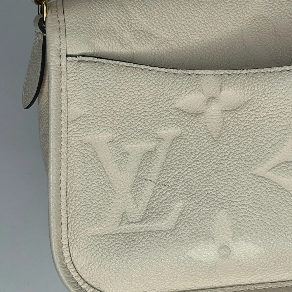 Louis Vuitton Diane Cream Empriente Monogram - Picture 15 of 16